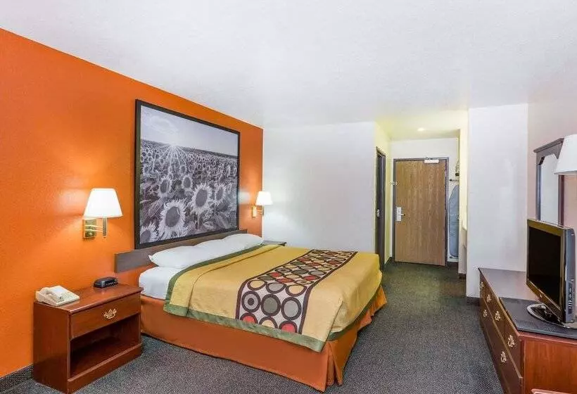 汽车旅馆  Super 8 By Wyndham Holton