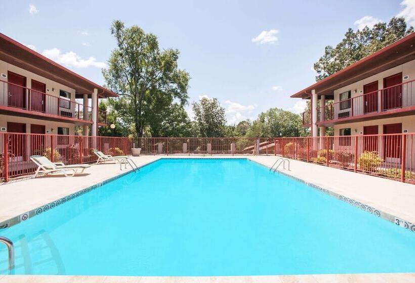 모텔 Super 8 By Wyndham Malvern