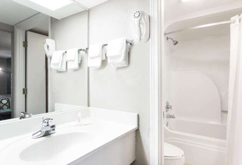 מוטל Super 8 By Wyndham Marianna