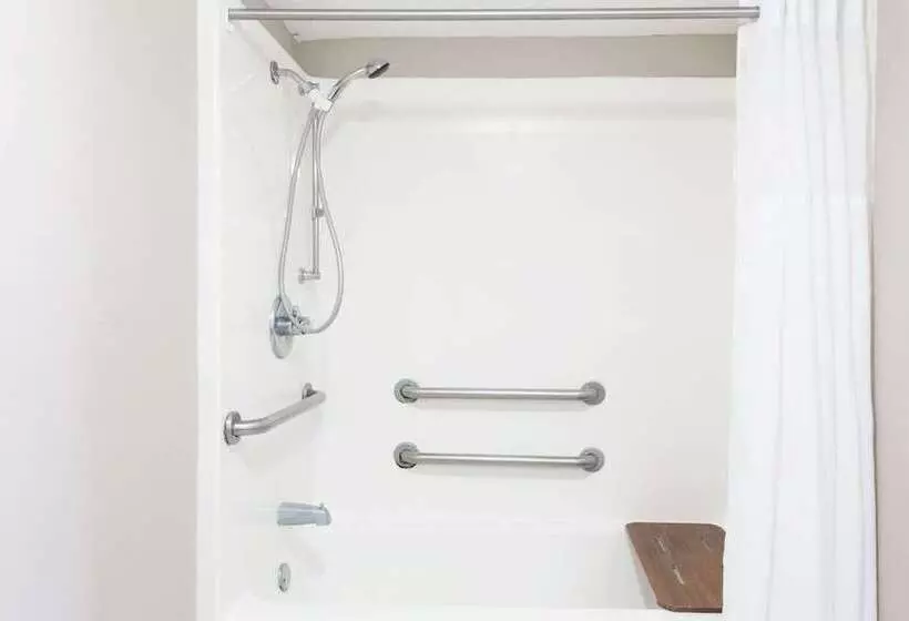 모텔 Super 8 By Wyndham Marianna