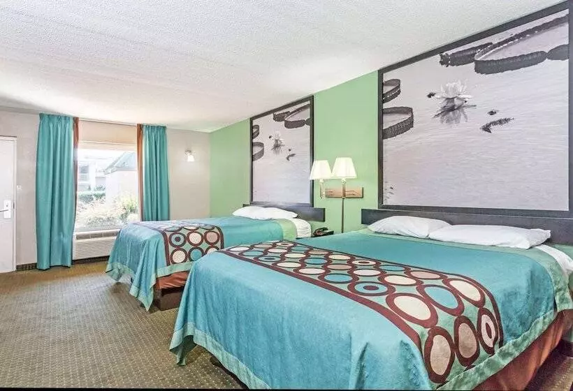 모텔 Super 8 By Wyndham Marianna