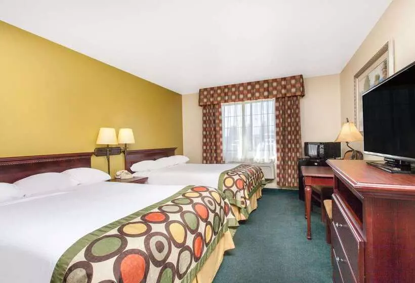 מוטל Super 8 By Wyndham Mccall