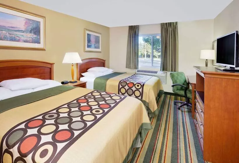 Мотель Super 8 By Wyndham Mt. Pleasant