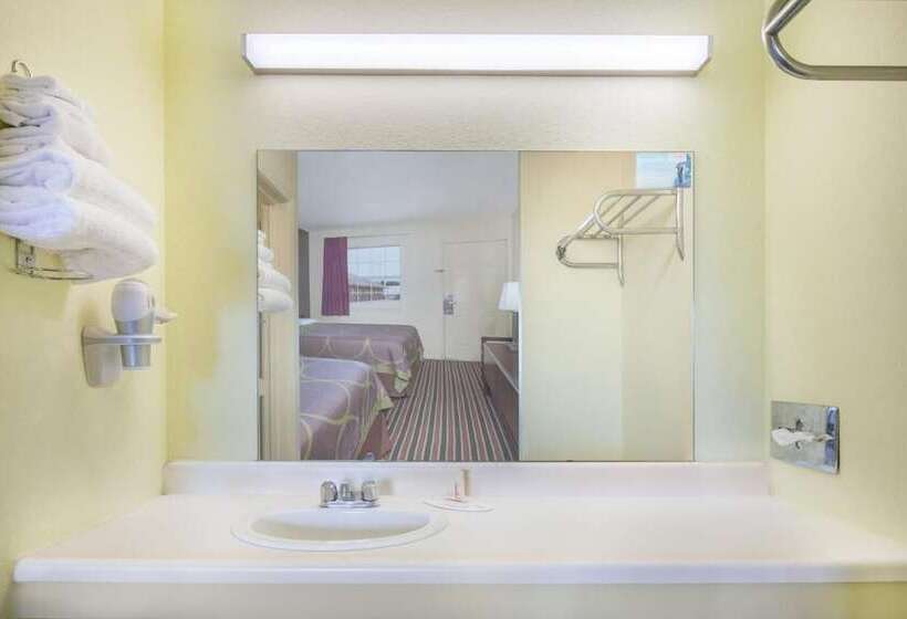 汽车旅馆 Super Stay Inn And Suites