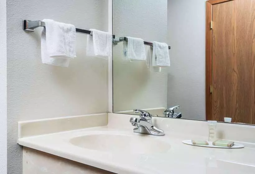 モーテル Super 8 By Wyndham Neillsville Wi