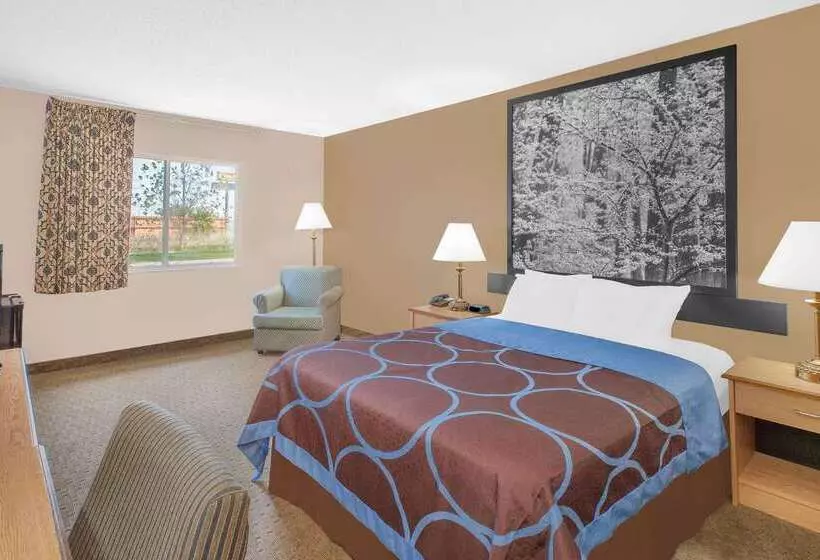 فندق على الطريق Super 8 By Wyndham Seville