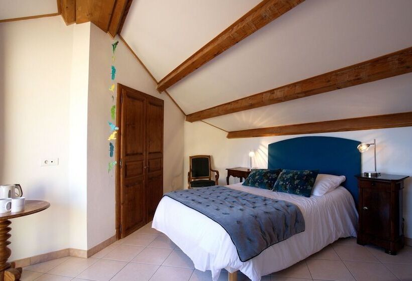 مبيت وإفطار A Muvrella