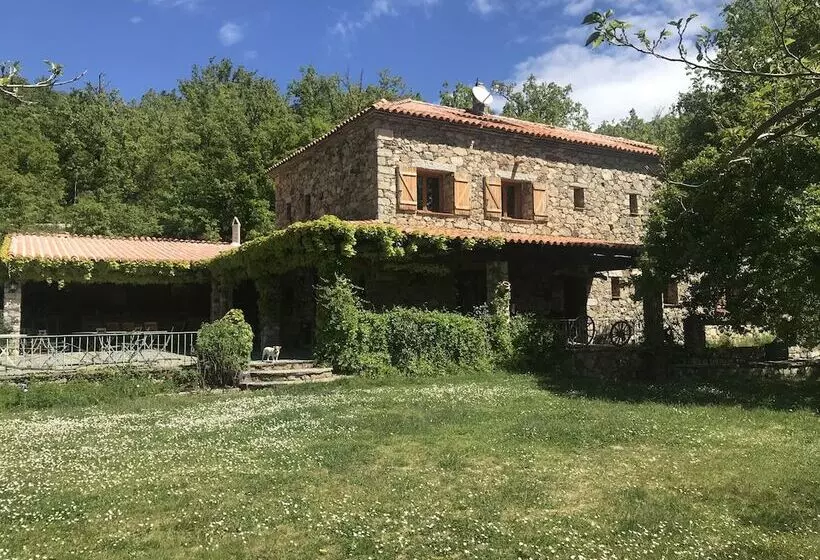 Aamiaismajoitus (B&B) A Muvrella