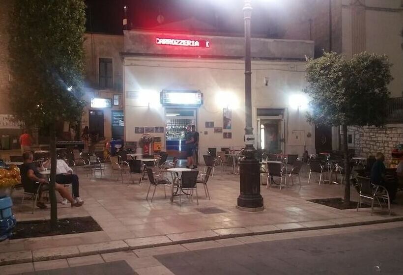 צימר Bar Centrale Zichella