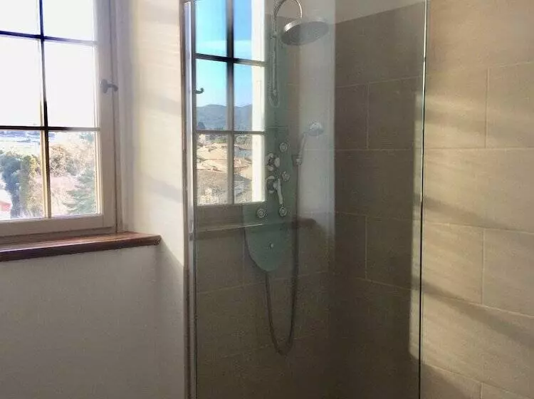 Aamiaismajoitus (B&B) Chateau De Douzens