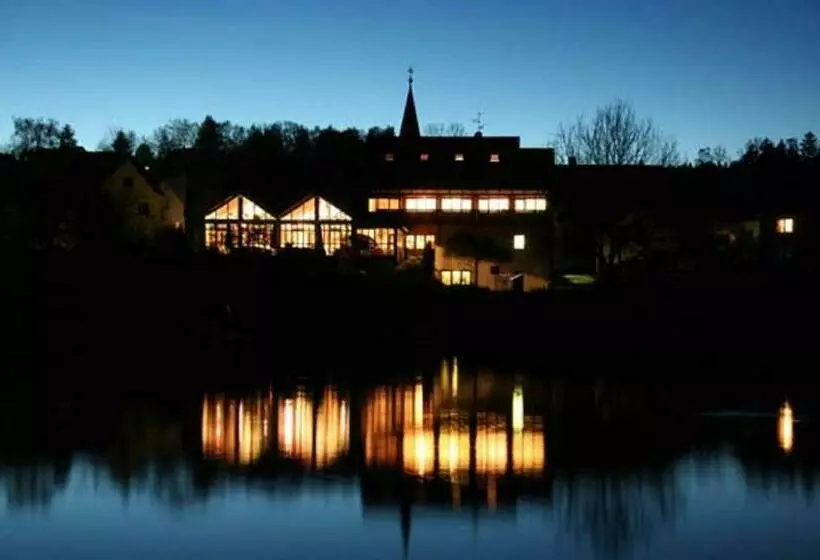 Hostelli Gasthof   Pension Krämerhof