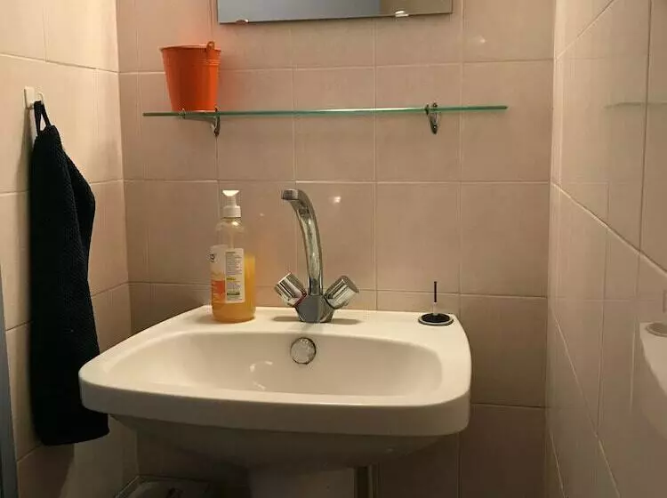 簡易ホテル Gîte Le Chantelouve