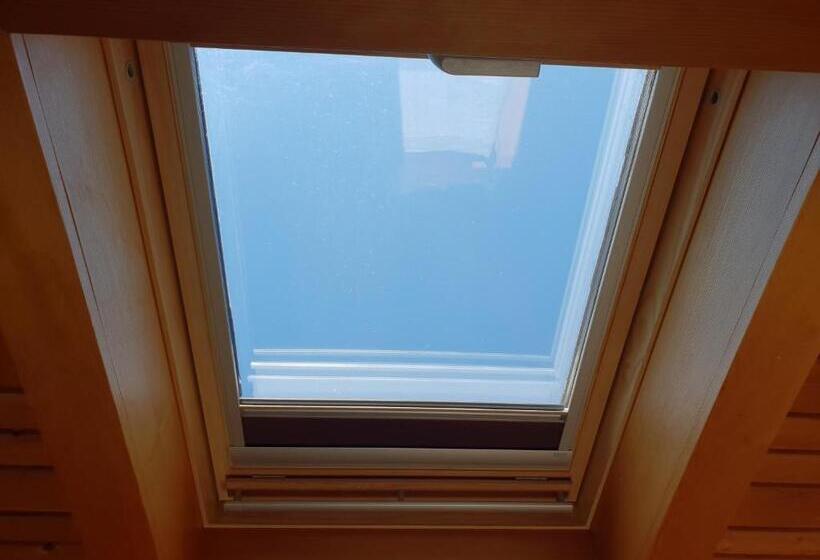 ホテル Auberge De Ballens