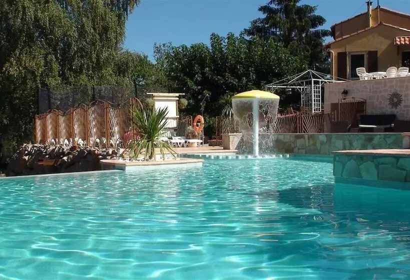 Hotelli Camping Bellevue