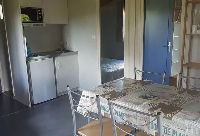 Hotelli Camping La Tourelle