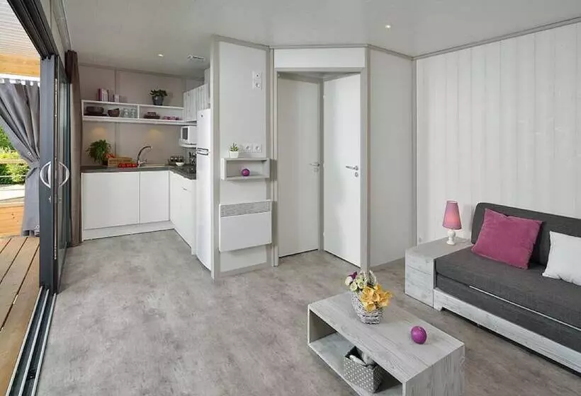 ホテル Camping Moulin De Chaules