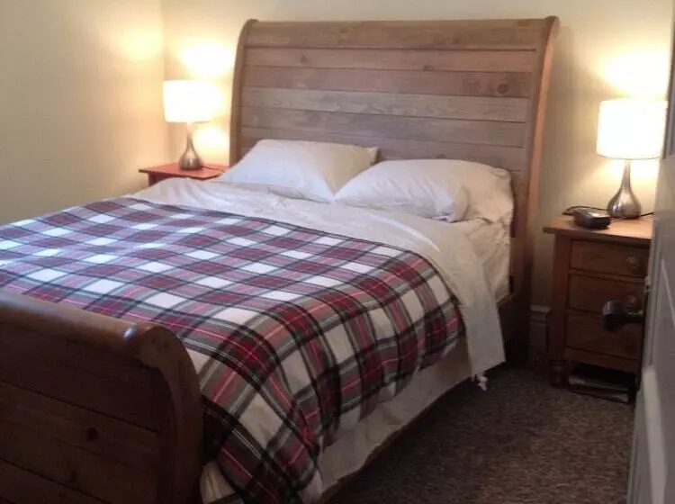 Hotelli Jardine's Inn