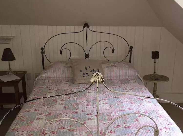 Hotelli Jardine's Inn