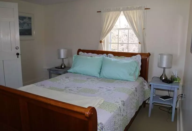 Hotelli Jardine's Inn