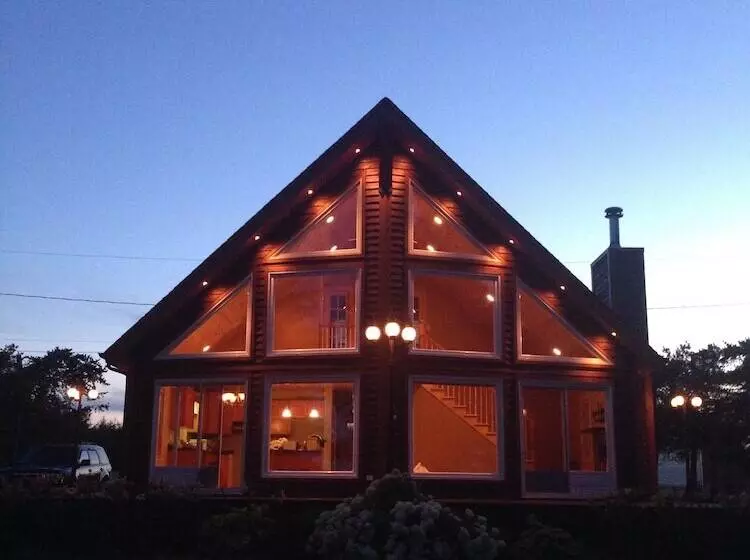 Hotelli Jardine's Inn