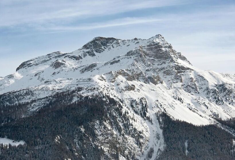 ホテル Restaurant Capricorns