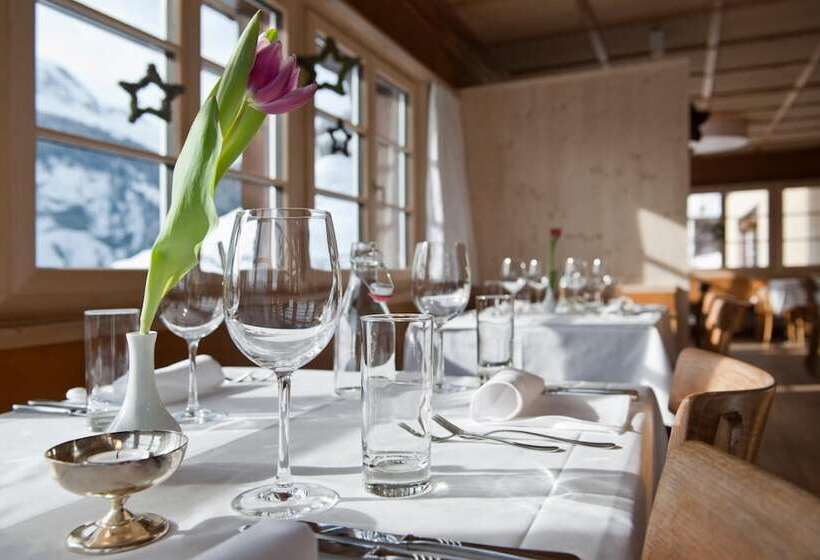 ホテル Restaurant Capricorns