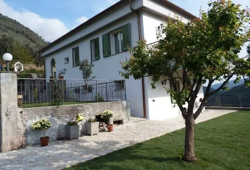 Maaseutuhotelli Il Poggio Di Maro
