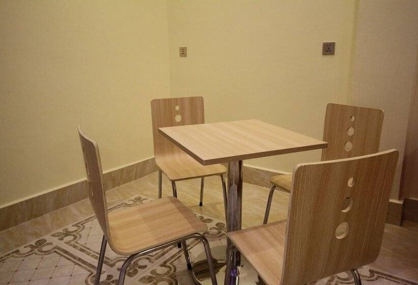 Hotell Takhmao Good Health