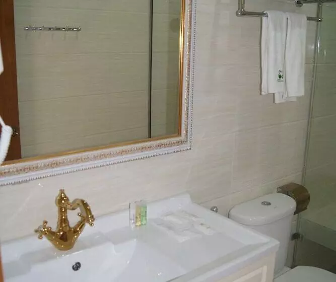 ホテル Takhmao Good Health