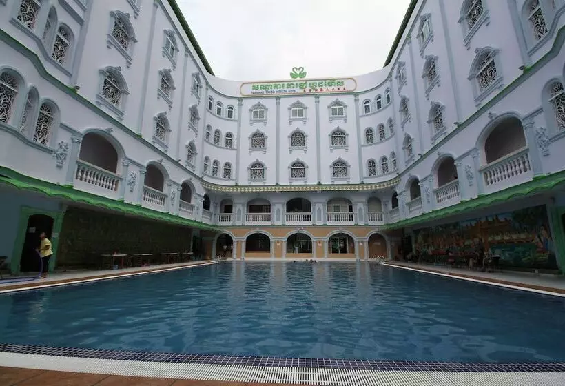 ホテル Takhmao Good Health