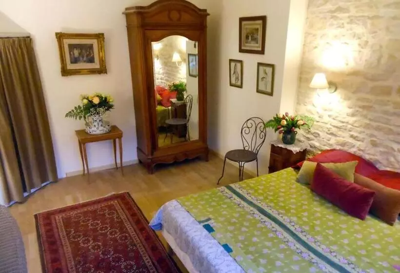 ペンション Auberge De La  Tuilerie