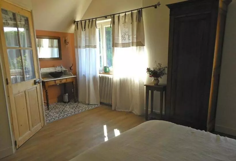 ペンション Auberge De La  Tuilerie