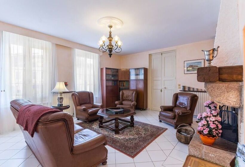 ペンション Le Clos Des Forges