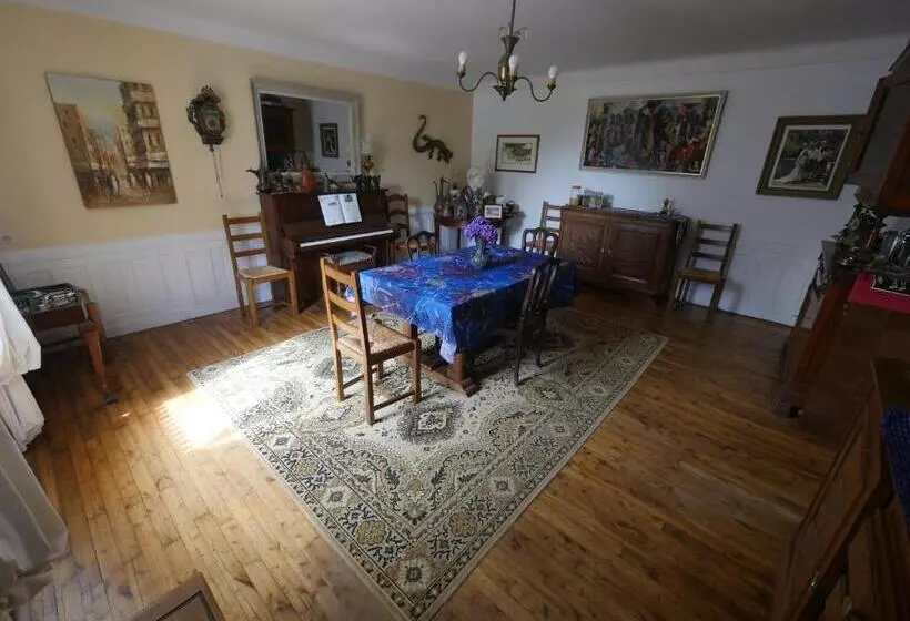 Majatalo Les Trois Chenes