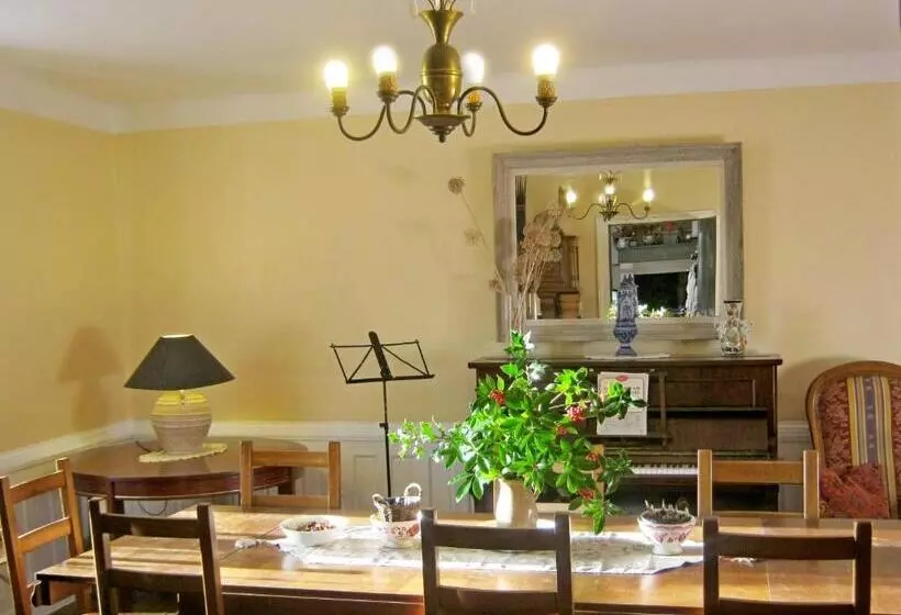 Majatalo Les Trois Chenes