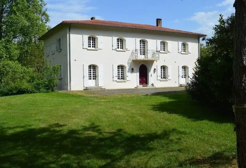Majatalo Maison D'hôtes L'escalère