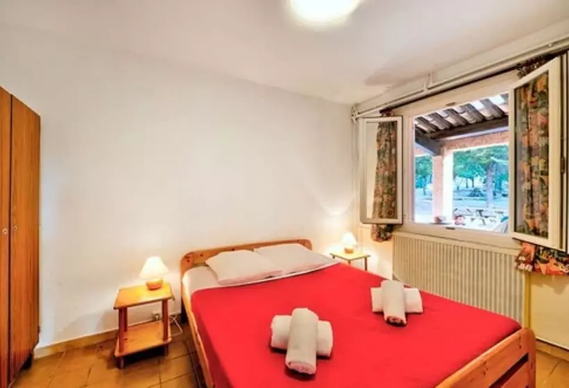 Lomakeskus Village Vacances Les Bories