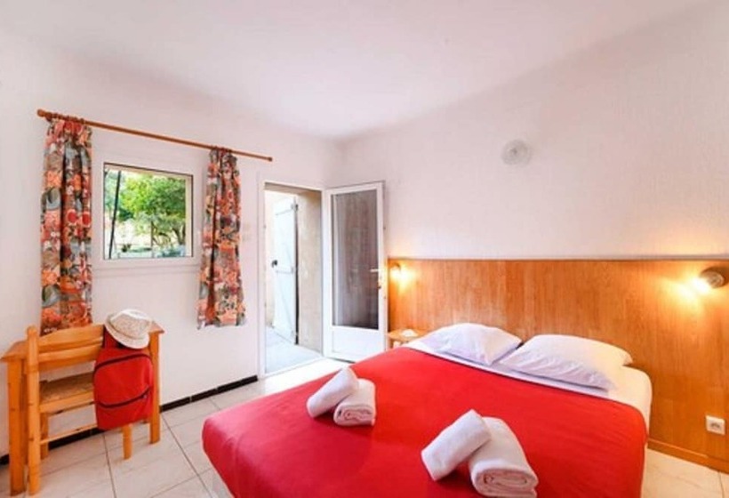 리조트 Village Vacances Les Bories