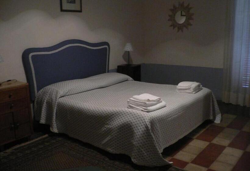 Valle Maira, Agriturismo Nel Parco Dei Nebrodi