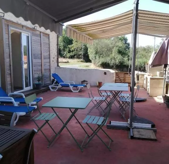 Aamiaismajoitus (B&B) Chambres D Hotes  La Source