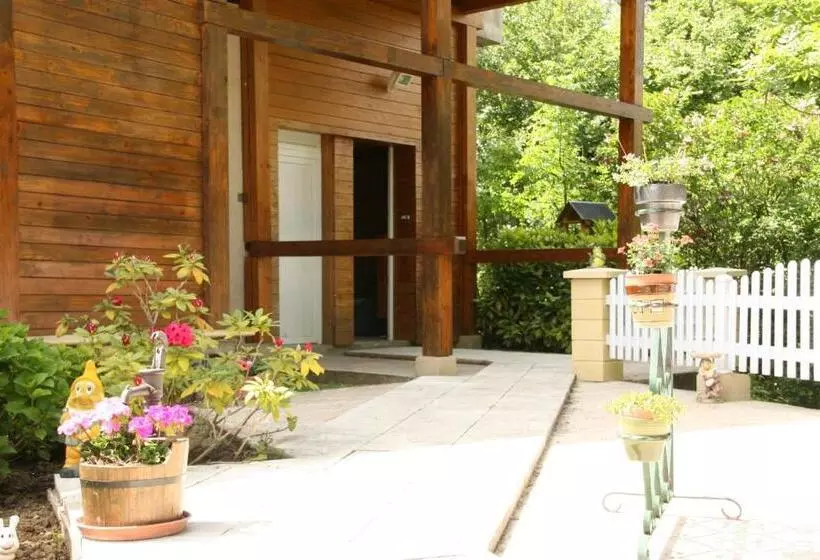 Aamiaismajoitus (B&B) Chambres D Hôtes & Gîtes La Paysanne