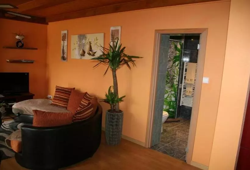 Aamiaismajoitus (B&B) Chambres D Hôtes & Gîtes La Paysanne