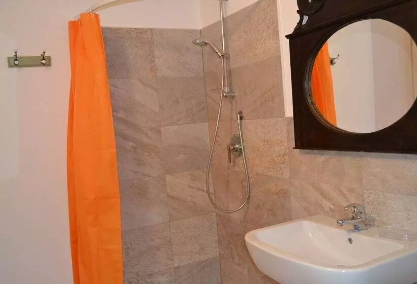 Aamiaismajoitus (B&B) Joie De Vivre