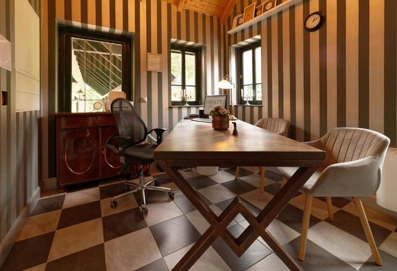 민박 Kosbor Panzió