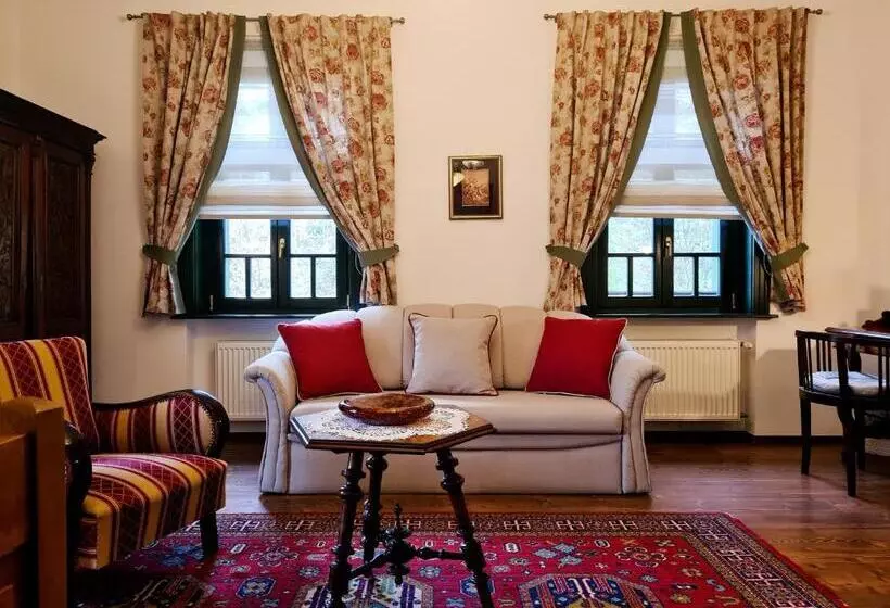 Aamiaismajoitus (B&B) Kosbor Panzió