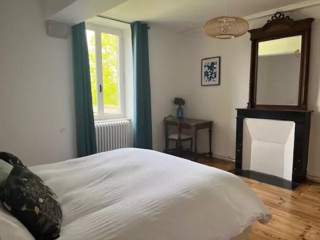 ベッドアンドブレックファースト Le Manoir De Juganville
