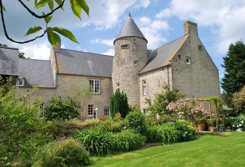 ベッドアンドブレックファースト Le Manoir De Juganville