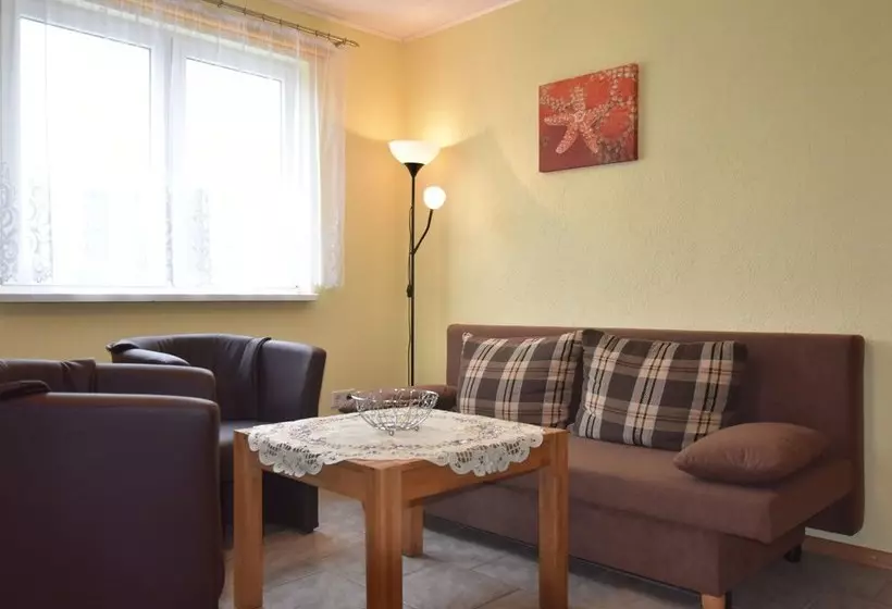 Countryside Bungalow In Pepelow With Lovely Garden