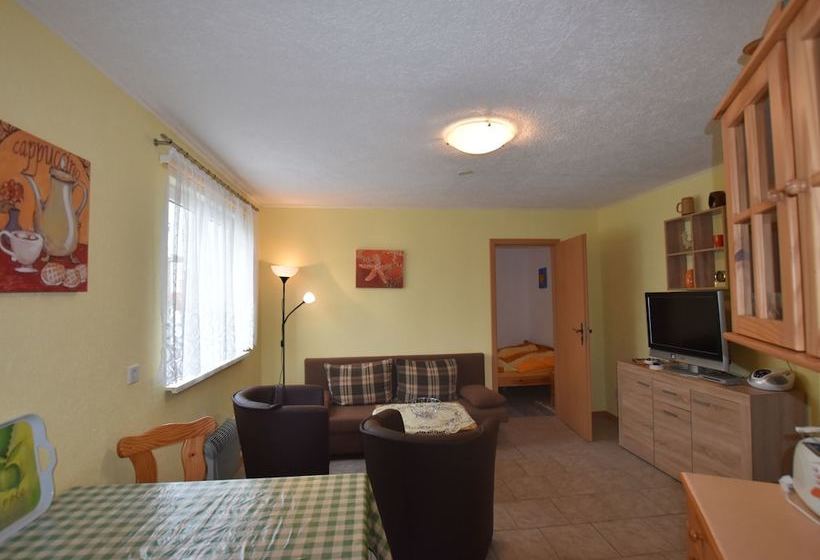 Countryside Bungalow In Pepelow With Lovely Garden