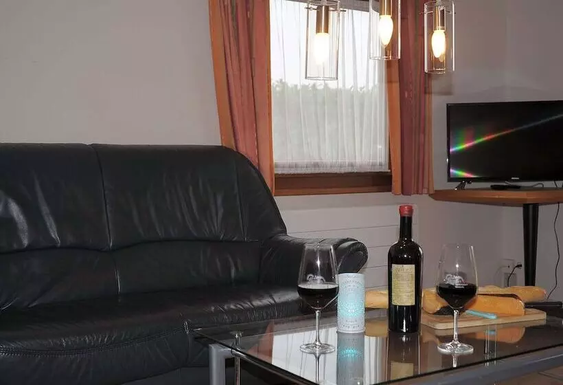 Chalet In Gerolstein With Forest